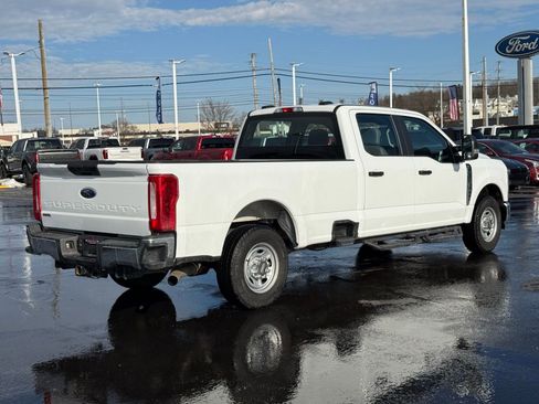 Used 2023 Ford F250 XL w/ XL Chrome Package image 3