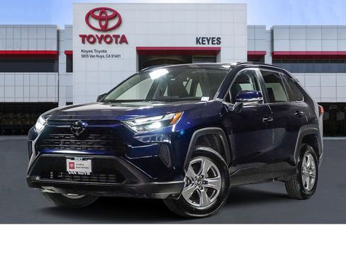 Certified 2024 Toyota RAV4 XLE FWD image 1