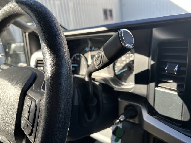Used 2025 Ford F350 XLT AWD/4WD image 29