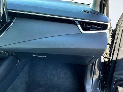 Used 2023 Toyota Corolla LE image 17