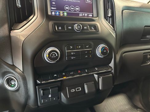 Used 2024 Chevrolet Silverado 1500 Custom Trail Boss image 27