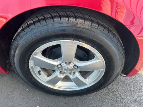 Used 2013 Chevrolet Cruze LT image 26