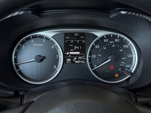 Used 2024 Nissan Versa S w/ Trunk Package FWD image 29