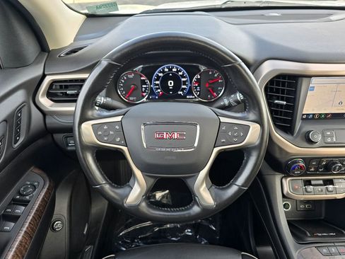 Used 2020 GMC Acadia Denali w/ Technology Package AWD/4WD image 30