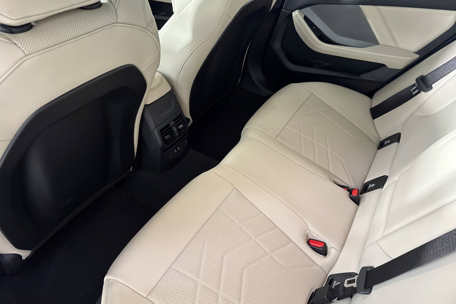 Used 2026 BMW 228i w/ Premium Package FWD image 25