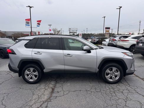 Used 2025 Toyota RAV4 XLE image 2
