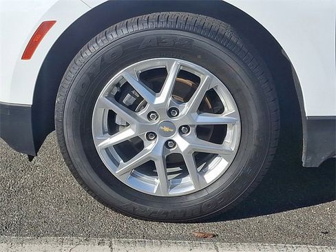 Used 2022 Chevrolet Equinox LS image 8