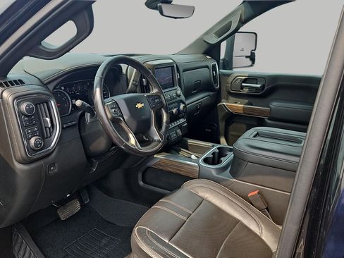 Used 2022 Chevrolet Silverado 2500 High Country w/ Z71 Off-Road Package AWD/4WD image 13