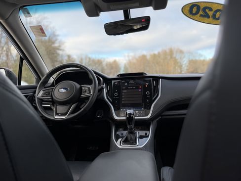 Used 2020 Subaru Outback Limited XT image 3