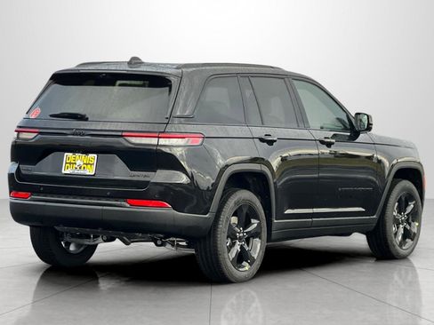 New 2025 Jeep Grand Cherokee Limited w/ Luxury Tech Group II image 5