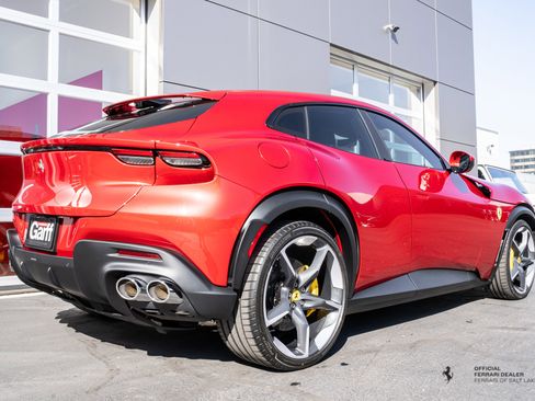 Certified 2024 Ferrari Purosangue image 9