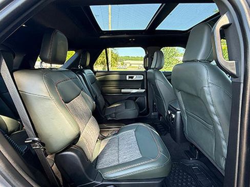 Used 2023 Ford Explorer Timberline w/ Timberline Technology Package AWD/4WD image 16