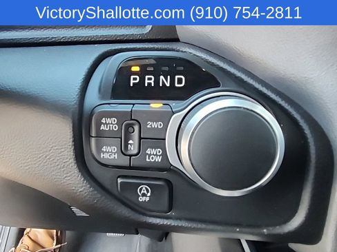 Used 2025 RAM 1500 Big Horn image 7