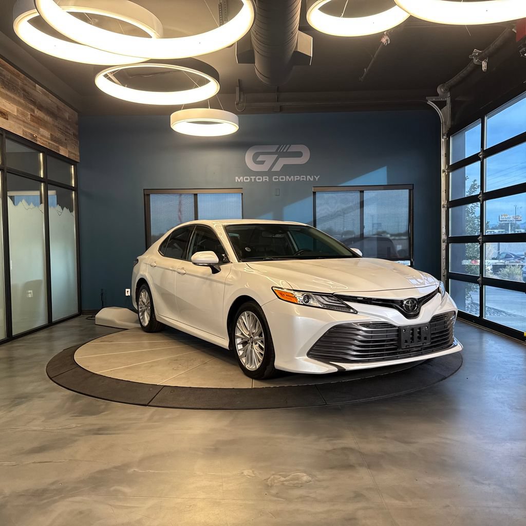 Used 2020 Toyota Camry XLE w/ Protection Package (Q2) FWD image 1