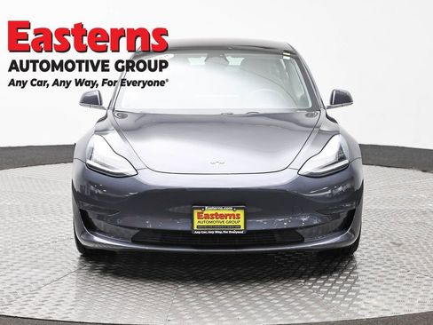 Used 2018 Tesla Model 3 Long Range image 2