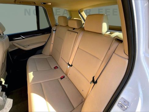 Used 2017 BMW X3 xDrive28i image 21