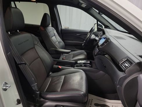 Used 2021 Honda Pilot Black Edition image 30