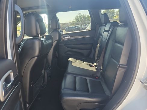 Used 2020 Jeep Grand Cherokee Limited image 10