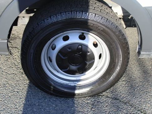 Used 2018 Ford Transit 250 138 image 23