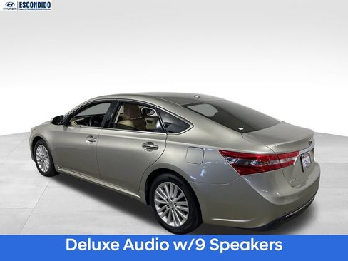 Used 2015 Toyota Avalon XLE Premium FWD image 3