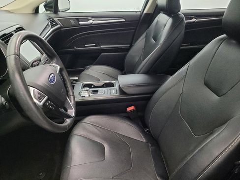 Used 2019 Ford Fusion Energi Titanium image 17