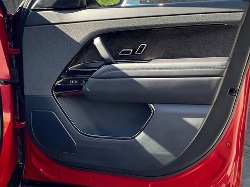 Used 2025 Land Rover Range Rover Sport Dynamic SE image 27