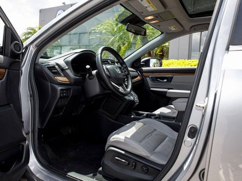 Used 2017 Honda CR-V Touring image 23