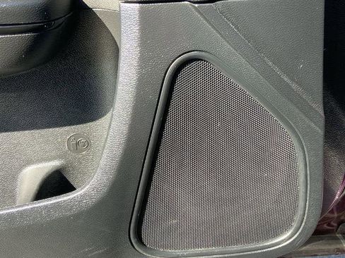 Used 2022 Dodge Charger R/T w/ Blacktop Package image 19