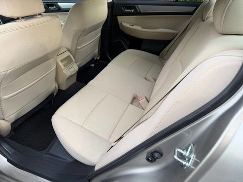 Used 2018 Subaru Legacy 2.5i Premium image 16