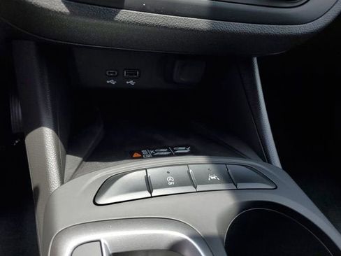 New 2026 Buick Envista Sport Touring w/ Convenience I Package FWD image 23