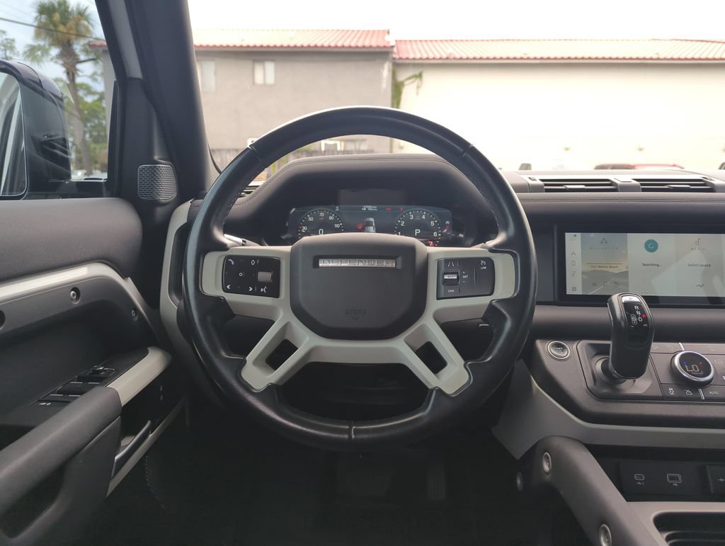 Used 2022 Land Rover Defender 110 S AWD/4WD image 16