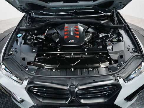 Used 2025 BMW X5 M Competition w/ Executive Package AWD/4WD image 41