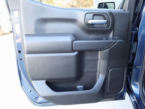 Used 2021 Chevrolet Silverado 1500 Custom image 21