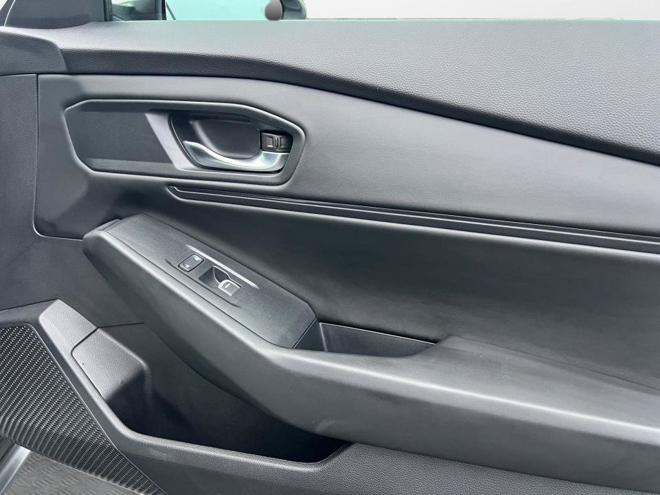 Certified 2023 Honda Accord EX image 31