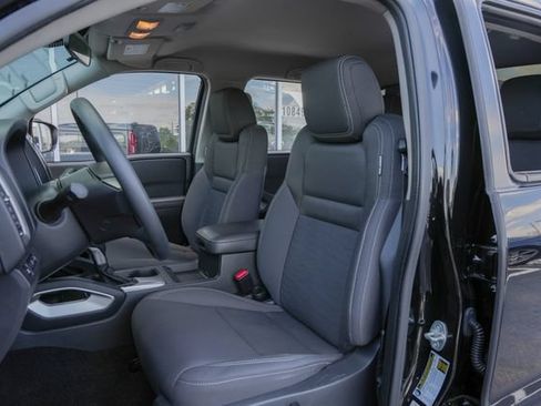 Used 2022 Nissan Frontier SV RWD image 25