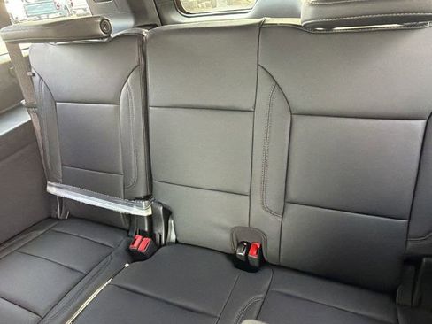 New 2026 Chevrolet Suburban Z71 w/ Comfort Package image 18