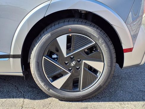 New 2026 Hyundai Ioniq 5 Limited RWD image 7