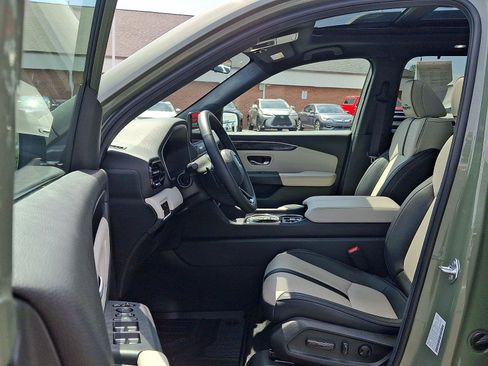 Certified 2026 Honda Passport TrailSport Elite image 14