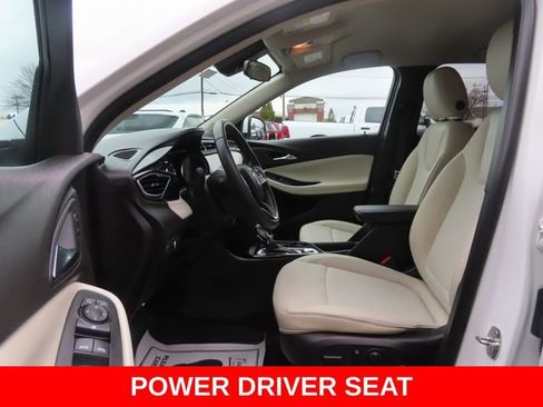 Used 2023 Buick Encore GX Select FWD image 17