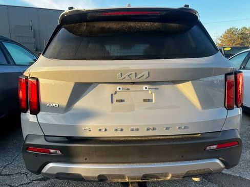 Used 2022 Kia Sorento X-Line EX image 3