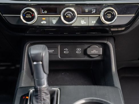 Used 2025 Honda Civic Sport image 29
