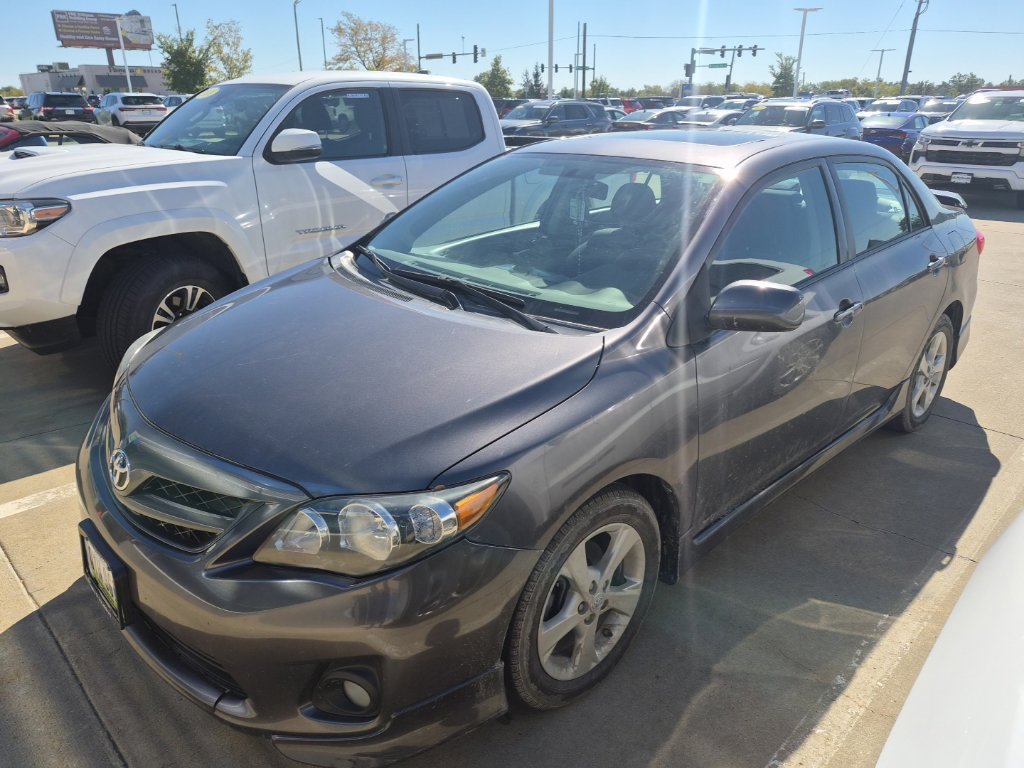 Used 2012 Toyota Corolla S FWD image 2