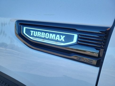 New 2026 GMC Sierra 1500 Pro w/ Pro Value Package image 9