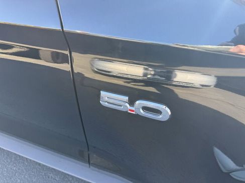 Used 2019 Ford Mustang GT Premium image 33