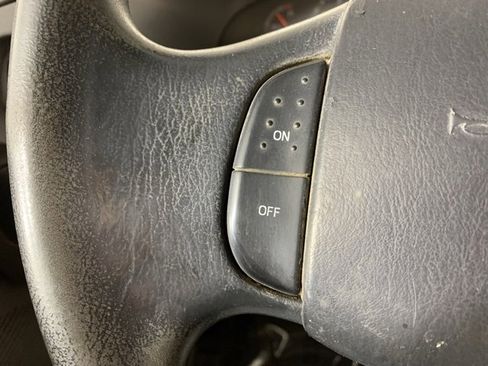 Used 1997 Ford F150 XLT image 13