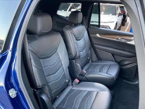 Used 2024 Cadillac XT6 Premium Luxury w/ Platinum Package image 20