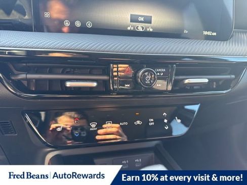 New 2026 Nissan Kicks SR w/ Cold Weather Package AWD/4WD image 20