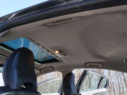 Used 2012 Volvo S60 T5 w/ Climate Pkg FWD image 29