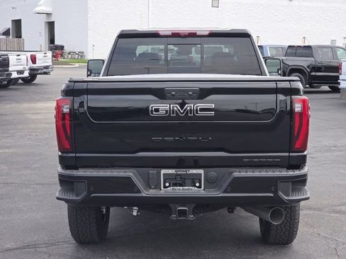 New 2026 GMC Sierra 3500 Denali w/ Denali Reserve Package AWD/4WD image 26