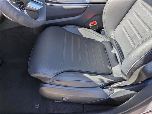 New 2026 Mercedes-Benz GLC 300 image 4